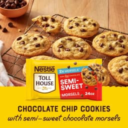 Nestle Toll House Semi Sweet Chocolate Regular Baking Chips, Morsels for Baking, 24 oz Bag - Thumbnail 4