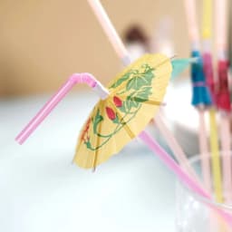 Efavormart 50 Pack | Multi-Colored Umbrella Luau Pool Party Drinking Straws - Thumbnail 10
