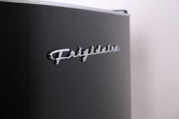 Frigidaire 7.5 Cu. ft. Top Mount Retro Refrigerator, Apartment-Size Fridge in Black - Thumbnail 13