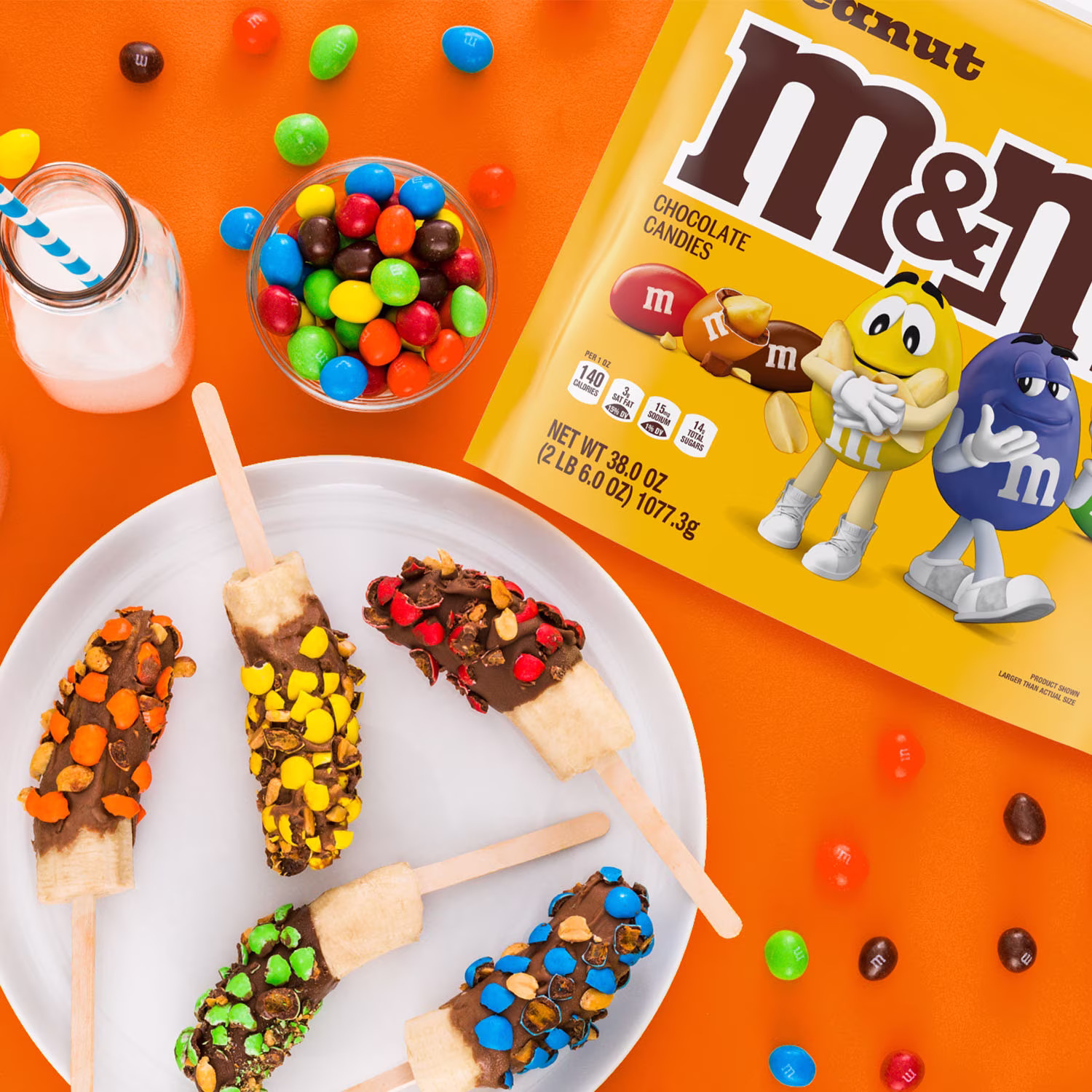 M&M'S Peanut Chocolate Movie Night Candy, Party Size Bag, 38 oz - Thumbnail 4