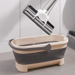 yeiolnoer Foldable Bucket Collapsible Space Saving Portable Cleaning Pail with Handle Pour Spout Long Lasting TPR and Plastic Base Multiuse for Home - Thumbnail 4