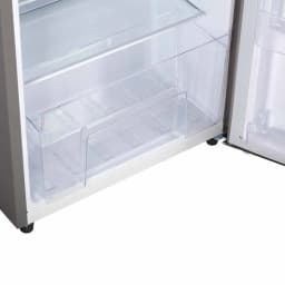 Farberware 6.2cu ft Refrigerator, with Water Dispenser, Stainless Steel Look - Thumbnail 4
