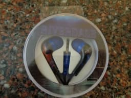 RHEA- Riverdale Earbuds Jughead & Betty Audio Headphones In-Ear New - Thumbnail 1