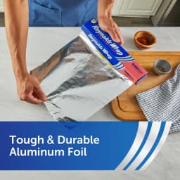 Reynolds Wrap Everyday Strength Aluminum Foil Roll, 12 inches Wide, 25 Total Sq. Ft - Thumbnail 5