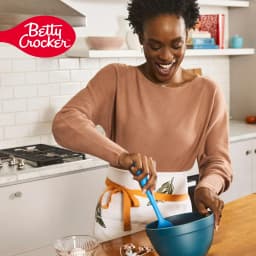 Betty Crocker Rich and Creamy Milk Chocolate Frosting, Gluten Free, 16 oz - Thumbnail 7