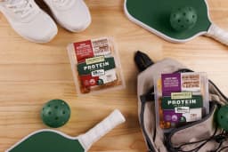 Greenfield Natural* Meat Co. Smoked Turkey Protein Snack Kit, Sliced, Tray - Thumbnail 5