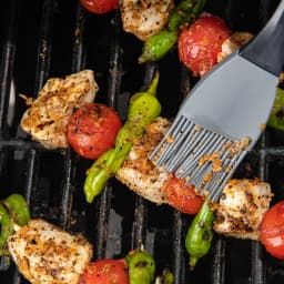 Grill Mates Roasted Garlic & Herb Seasoning, 2.75 oz Bottle - Thumbnail 6