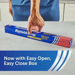 Reynolds Wrap Heavy Duty Aluminum Foil, Heavy Duty Foil Roll, Extra Wide, 37.5 Sq. Ft - Thumbnail 4