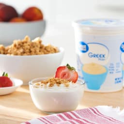 Great Value Greek Plain Nonfat Yogurt, 32 oz, Tub - Thumbnail 3