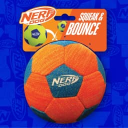 Nerf Dog X-Weave Squeak Soccer Ball for Large Dogs - Thumbnail 7