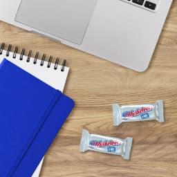 3 Musketeers Fun Size Chocolate Candy Bars - 10.48 oz Bag - Thumbnail 9
