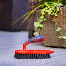 Libman Heavy Duty All Purpose Scrub Brush with Red Handle and Black Fibers - Thumbnail 4