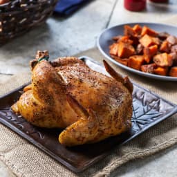 (Hot) Freshness Guaranteed Traditional Rotisserie Whole Chicken, 2.25 lb - Thumbnail 4