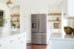 Frigidaire Gallery GRFS2853AF 28 Cu. Ft. Standard-Depth French Door Refrigerator, Stainless Steel - Thumbnail 3