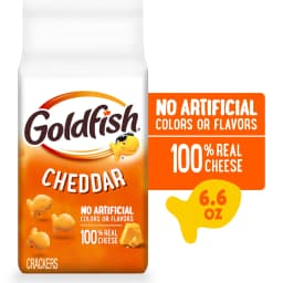Goldfish Cheddar Baked Snack Crackers, 6.6 oz Bag - Thumbnail 1