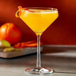 Fresh Navel Orange, Each - Thumbnail 2