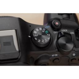 Canon EOS R6 Mark III Mirrorless Camera - Body - Thumbnail 9