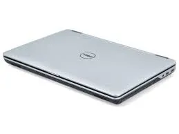 Restored Dell Latitude E6540 15.6" Intel i7-4600M 2.9 Ghz | 16 GB RAM | 250 GB SSD | Win 10 Pro laptop - Thumbnail 2