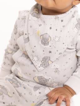 Disney Baby Wishes and Dreams Character Baby Allover Print Take Me Home Set, 4-Piece, Sizes Preemie-6/9 Months - Thumbnail 8