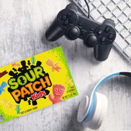 SOUR PATCH KIDS Soft & Chewy Gummy Candy, 3.5 oz - Thumbnail 6