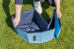 TRIXIE 63" Outdoor Splash Pool for Dogs, Foldable Playpen, Bathtub, Blue, XX-Large - Thumbnail 6