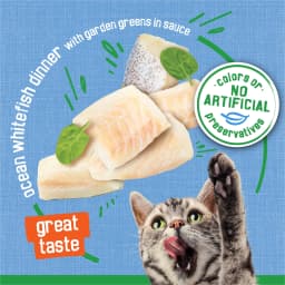 Purina Friskies Indoor, Flaked Ocean Whitefish Dinner, Wet Cat Food, 5.5 oz Can, 24 Pack - Thumbnail 4