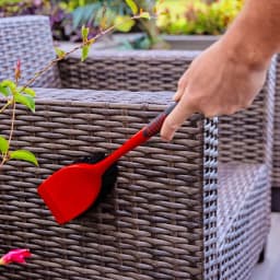 Libman High Power Red and Black Long Handle Scrub Brush 3.75 Inch Width - Thumbnail 10