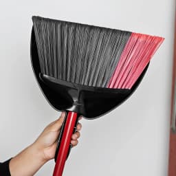 Libman High Power Angle Broom and Dustpan Set with Steel Handle - Thumbnail 9