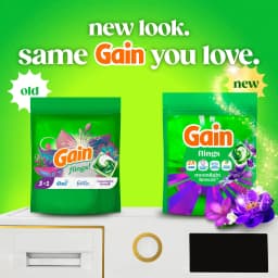 Gain Flings Laundry Detergent Soap Pacs, 4-in-1 Oxi Boost and Febreze, Moonlight Breeze Scent, 12 Count - Thumbnail 2