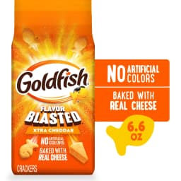Goldfish Flavor Blasted Xtra Cheddar Cheese Crackers, 6.6 oz Bag - Thumbnail 1