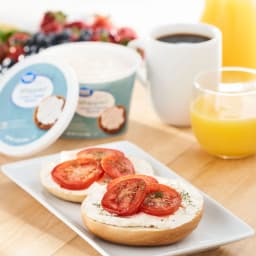 Great Value Original Whipped Cream Cheese Spread, 12 oz Tub - Thumbnail 2