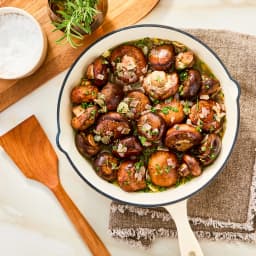 Fresh Whole Brown Mushrooms, 8 oz - Thumbnail 2