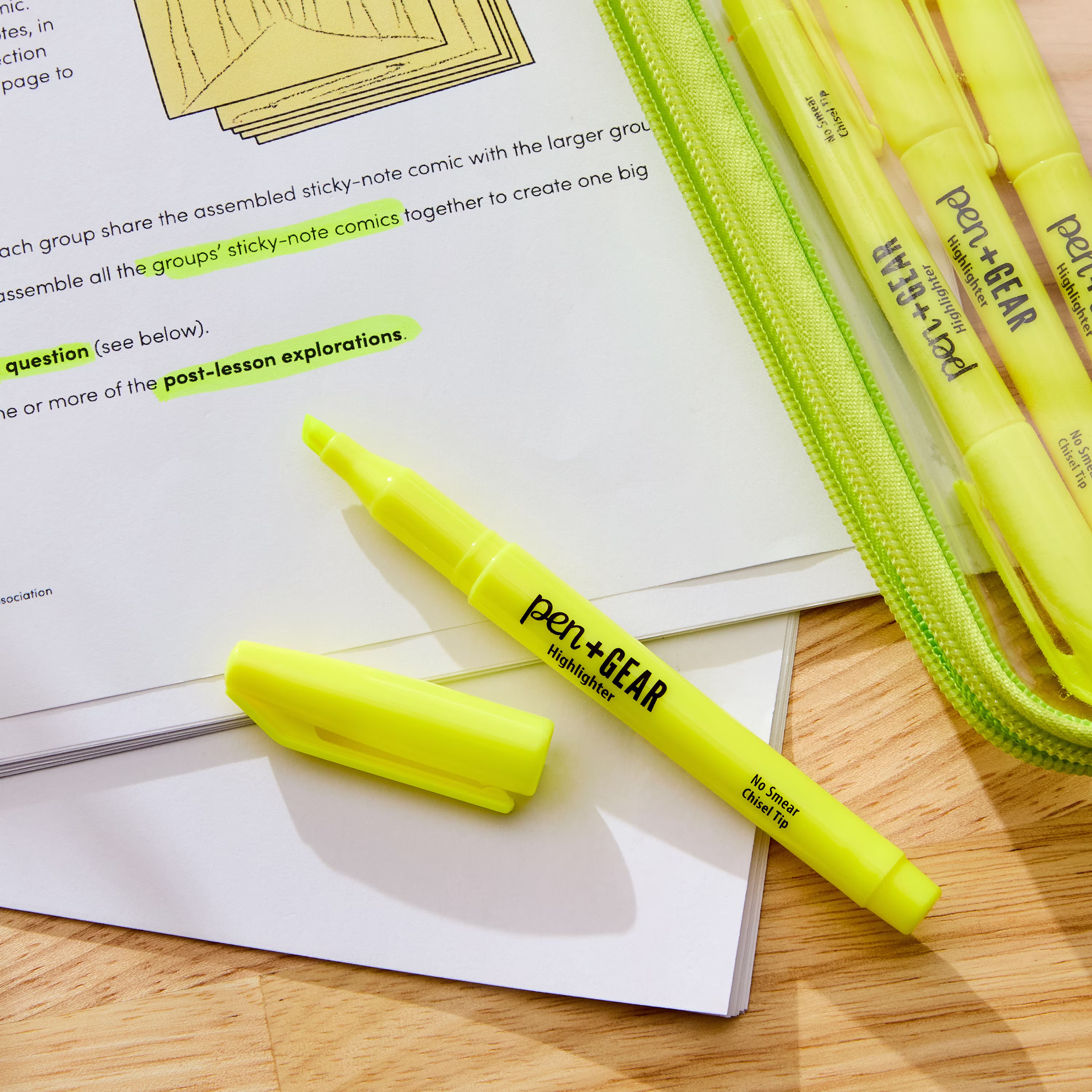 Pen+Gear Pocket Highlighters, Chisel Tip, Yellow, 4 Count - Thumbnail 3