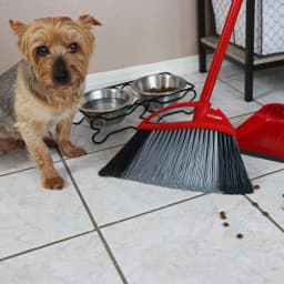O-Cedar PowerCorner Pet Pro Broom and Dustpan Set Step-on Large - Thumbnail 15