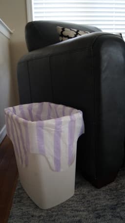 Hero Scent Stripes 4-Gallon, Lavender Scented, Small Flap Tie Trash Bags, 40 Count - Thumbnail 5