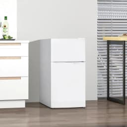 Resenkos 3.2 Cu.Ft Mini Fridge with Freezer, Shelf and Reversible Door for Bedroom, Dorm, Home Office, Energy Efficient, White - Thumbnail 11