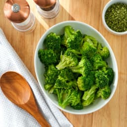 Great Value Frozen Broccoli Florets Steamable Bag, 12 oz - Thumbnail 2