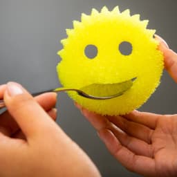 Scrub Daddy Lemon Fresh Sponge, 1 Count - Thumbnail 5