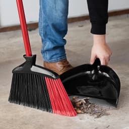 Libman High Power Angle Broom and Dustpan Set with Steel Handle - Thumbnail 6