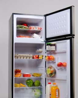 Frigidaire 7.5 Cu. ft. Top Mount Retro Refrigerator, Apartment-Size Fridge in Black - Thumbnail 11