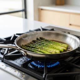 Fresh Green Whole Asparagus Bunch, Fresh Produce - Thumbnail 5