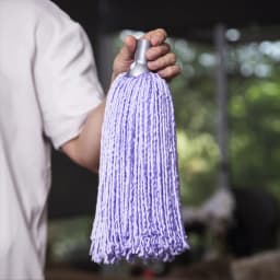 Reynera Microfiber Screw-in Strip Mop Head Refill, Lavender, 1 Count - Thumbnail 3