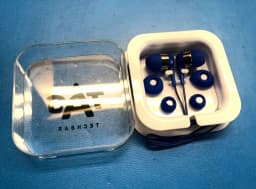 RHEA- Brand New 3.5Mm Audio Jack Earbuds - 3 Sizes Of Rubber Eartips - With Case - Thumbnail 2