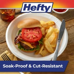 Hefty Deluxe Extra Strong and Deep Disposable Foam Plates, 10.25 inches, 20 Count - Thumbnail 4