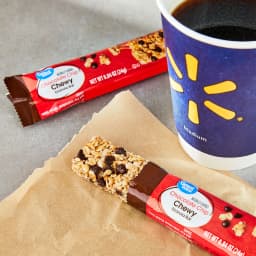 Great Value Chocolate Chip Chewy Granola Bars, 0.84 oz, 10 Count - Thumbnail 2