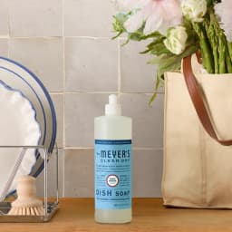 Mrs. Meyer's Clean Day Liquid Dish Soap, Rain Water Scent, 16 Fl Oz Bottle - Thumbnail 7