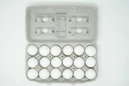 Great Value Large Cage-Free White Eggs 18 Count - Thumbnail 8
