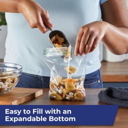 Hefty Press to Close Extra Large Sandwich Bags, 100 Count - Thumbnail 6