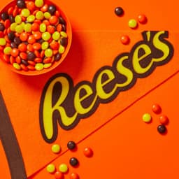 Reese's Pieces Peanut Butter in a Crunchy Shell Candy, Movie Theater Box Candy, 4 oz - Thumbnail 5