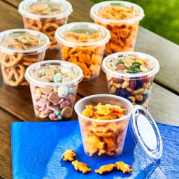 Great Value Snack Cups with Lids, 5.5 oz, 25 Count - Thumbnail 2